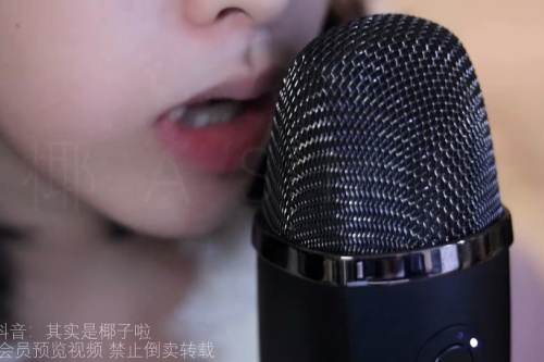 国产榴莲大丰收,声音博主的温润治愈风格与听觉艺术的精妙结合